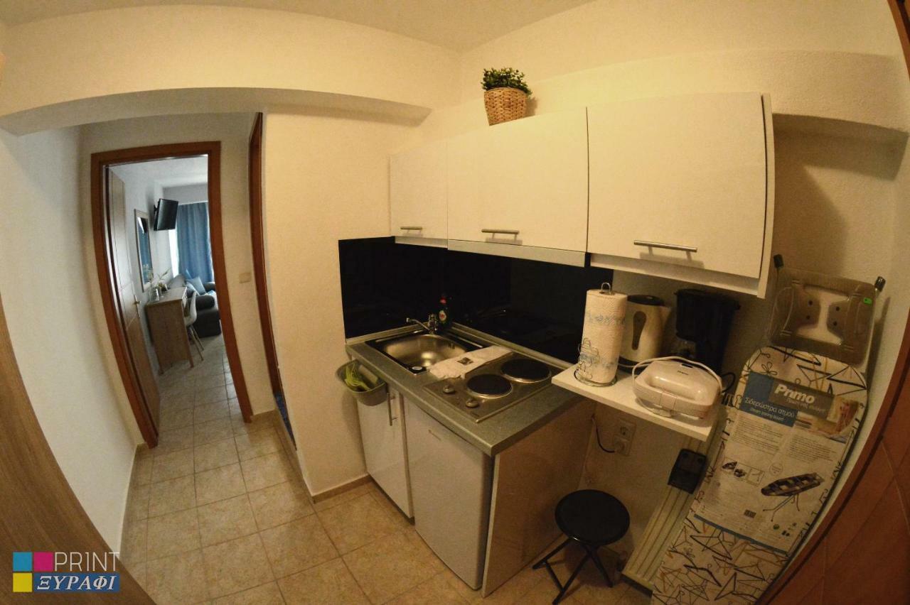 The L Studio Néa Péramos Dış mekan fotoğraf