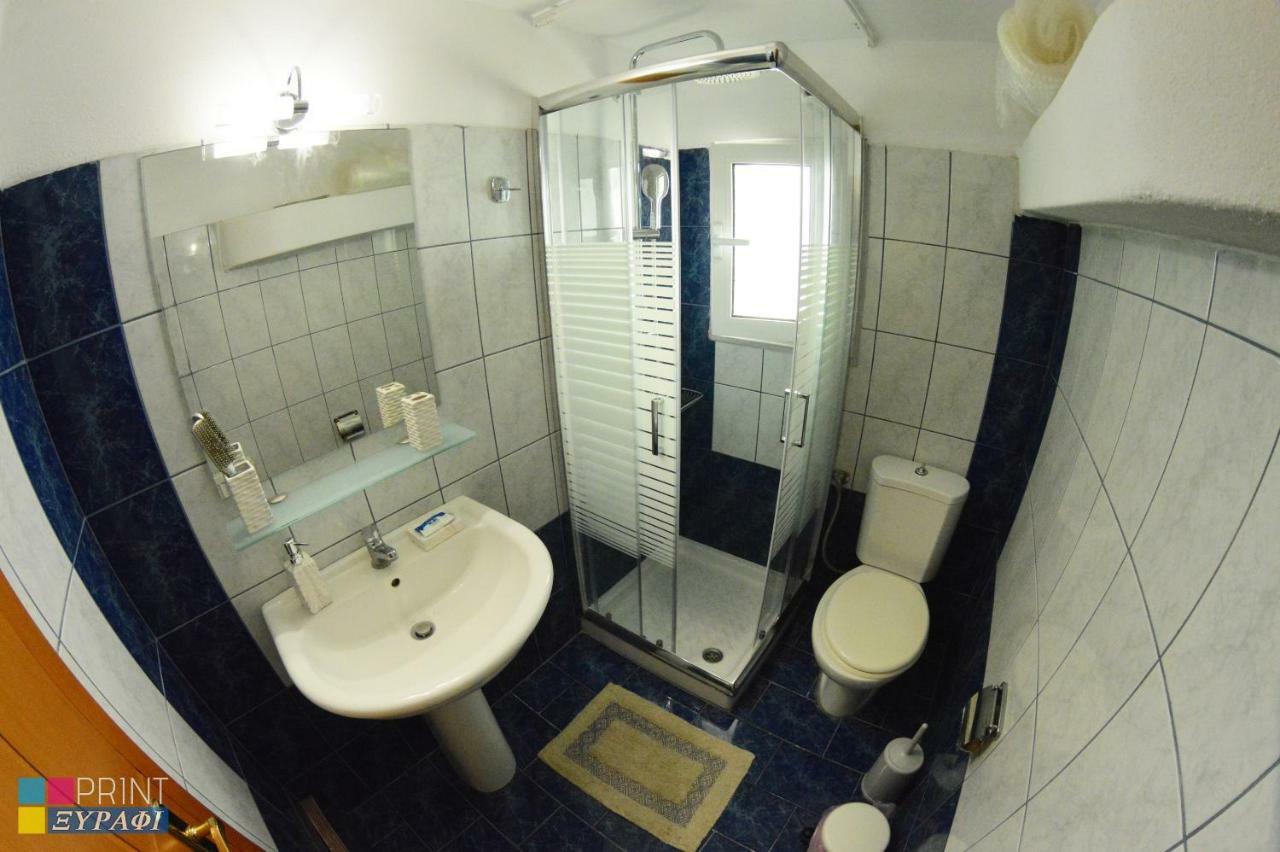 The L Studio Néa Péramos Dış mekan fotoğraf